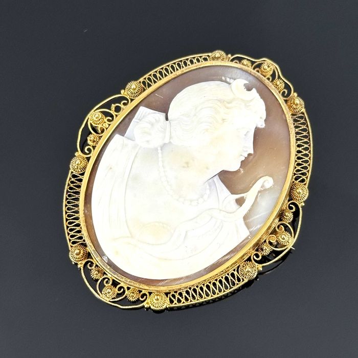 Złota Kamea - oryginał Empire ok. 1830 rok - próba złota 585