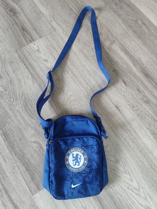 saszetka nike CHELSEA LONDYN