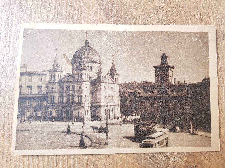 Pocztówka ŁÓDŹ. Plac Wolności magistrat kościołem
