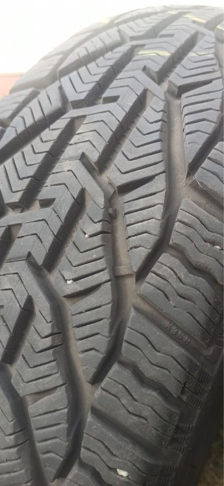 Продам покрышки Taurus Winter 195/60 R15 88T