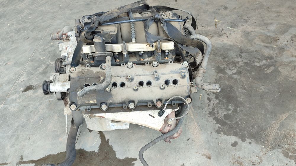 Dodge Charger 12r silnik 5.7 hemi