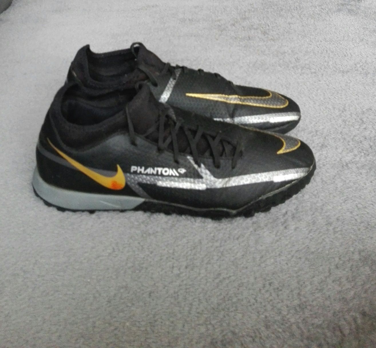 Nike phantom GT2 akademy oryginalne buty korki turfy orlik rozm 41