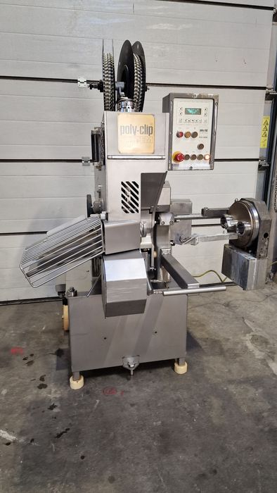 Klipsownica Poly Clip FCA 3430 po generalnym remoncie