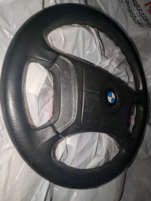 Volante BMW E39 novo