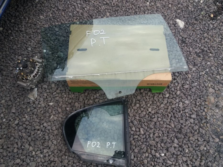 Szyba prawy tył bmw F02 Long Bmw 750 LI