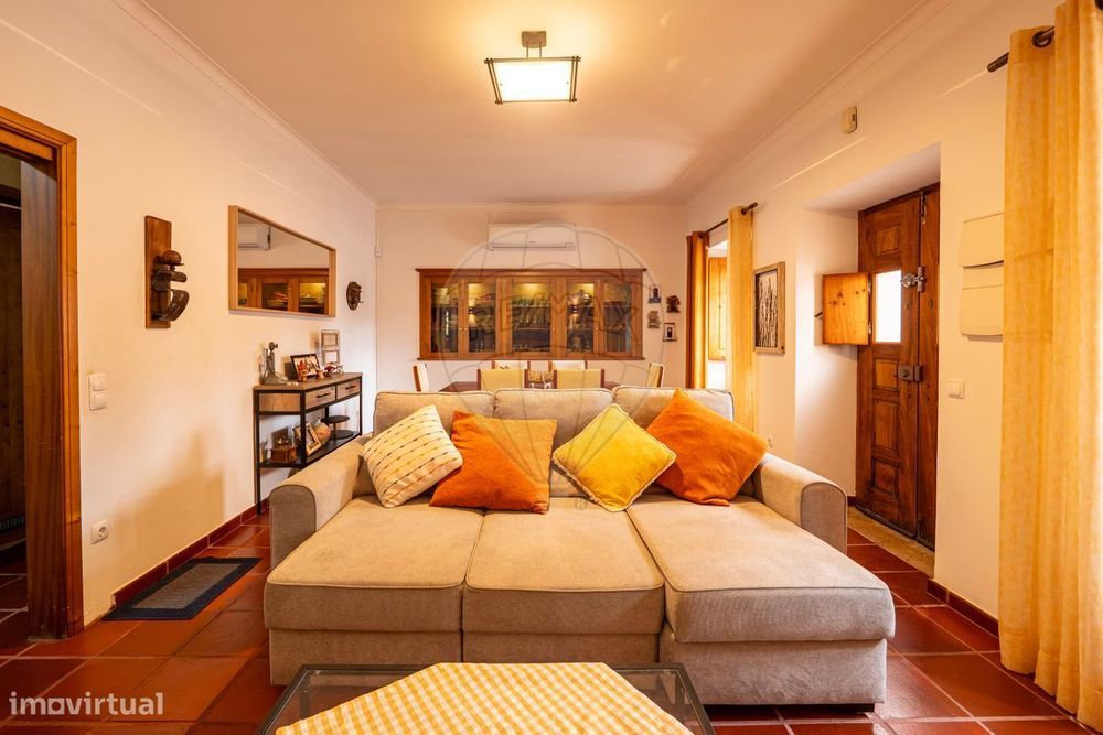 Moradia T4 para venda