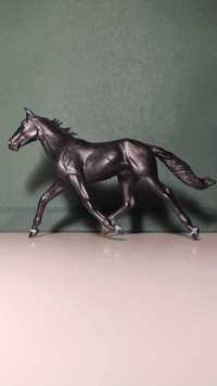Collecta Standarsbred Stallion 2014