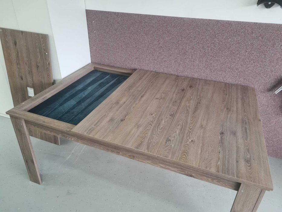 Stół do planszówek