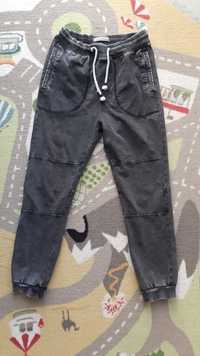 Spodnie jeans joggery jeansowe rozm.140 Reserved