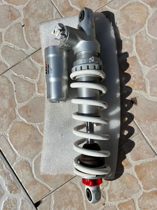 Troco ou vendo suspensão traseira