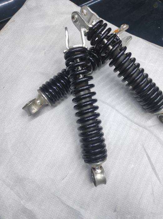 Продам амортизаторы