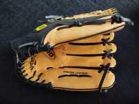 Рукавичка для софтболу Wilson A360 13" Slowpitch.