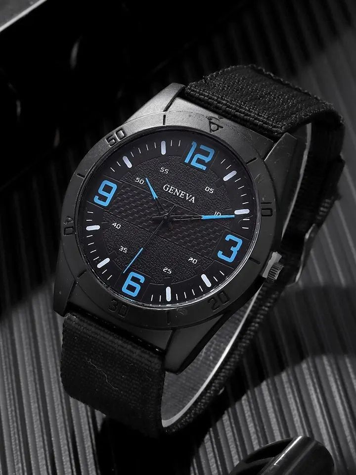 Набір Geneva - чорний чоловічий годинник та 3 браслети