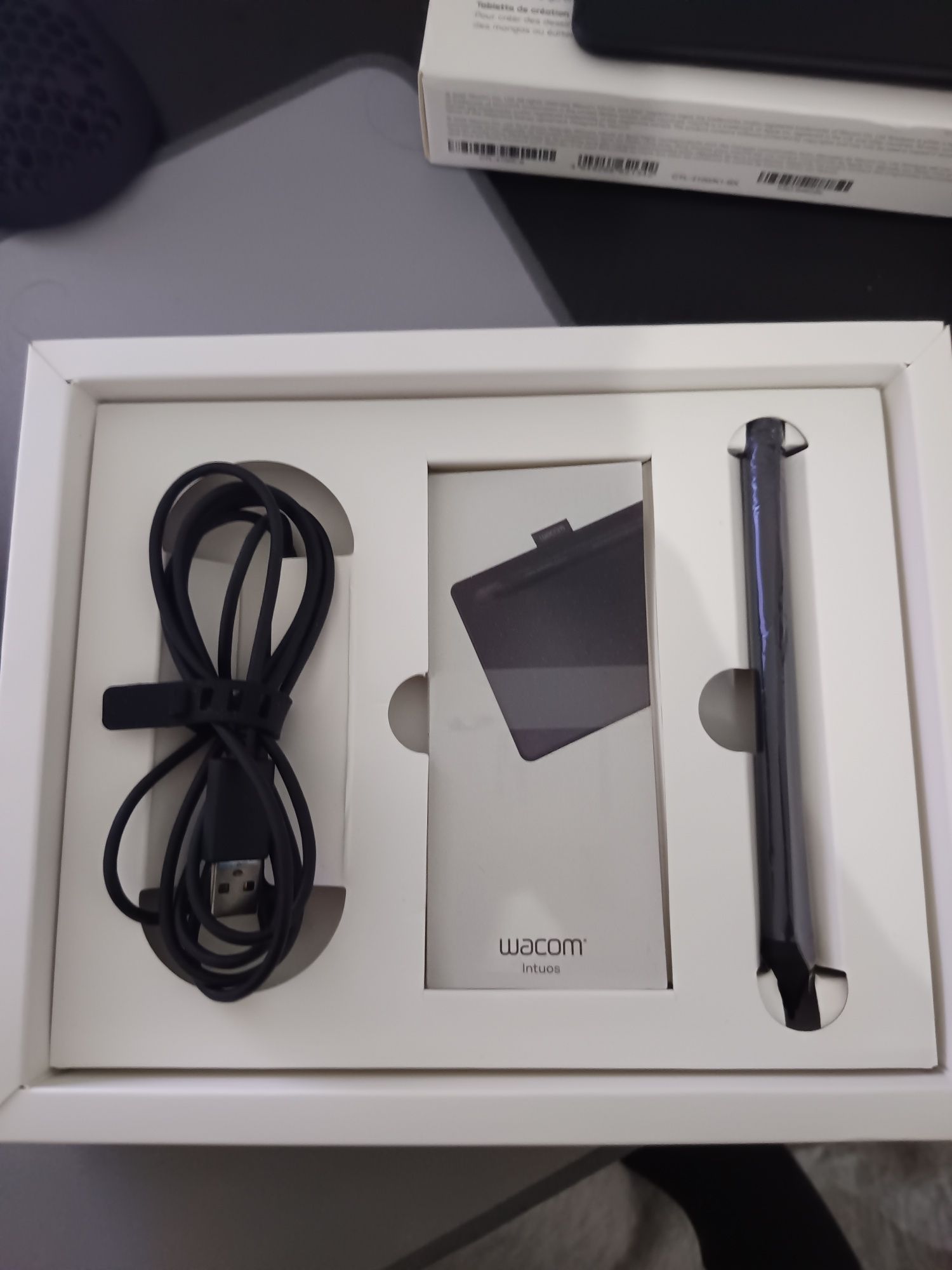 Mesa digitalizadora WACOM INTUOS