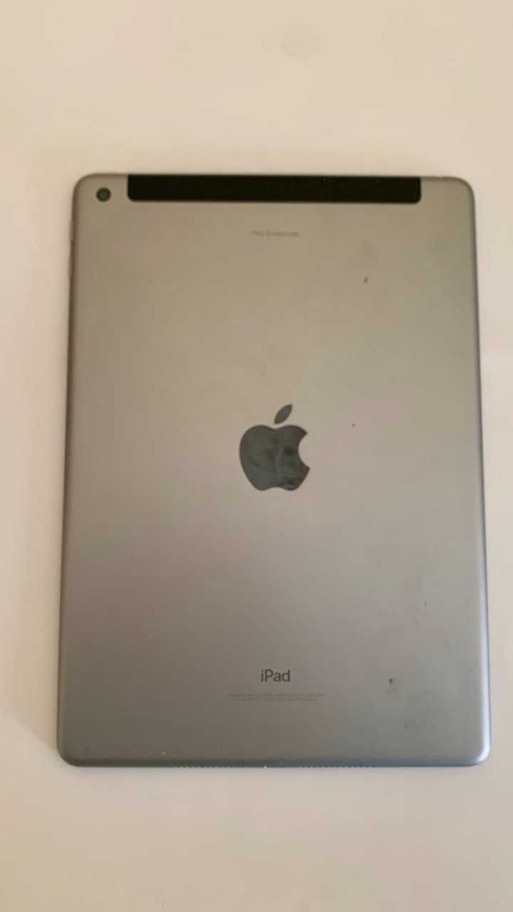 Планшетний комп'ютер APPLE iPad 5th 32GB Space Grey