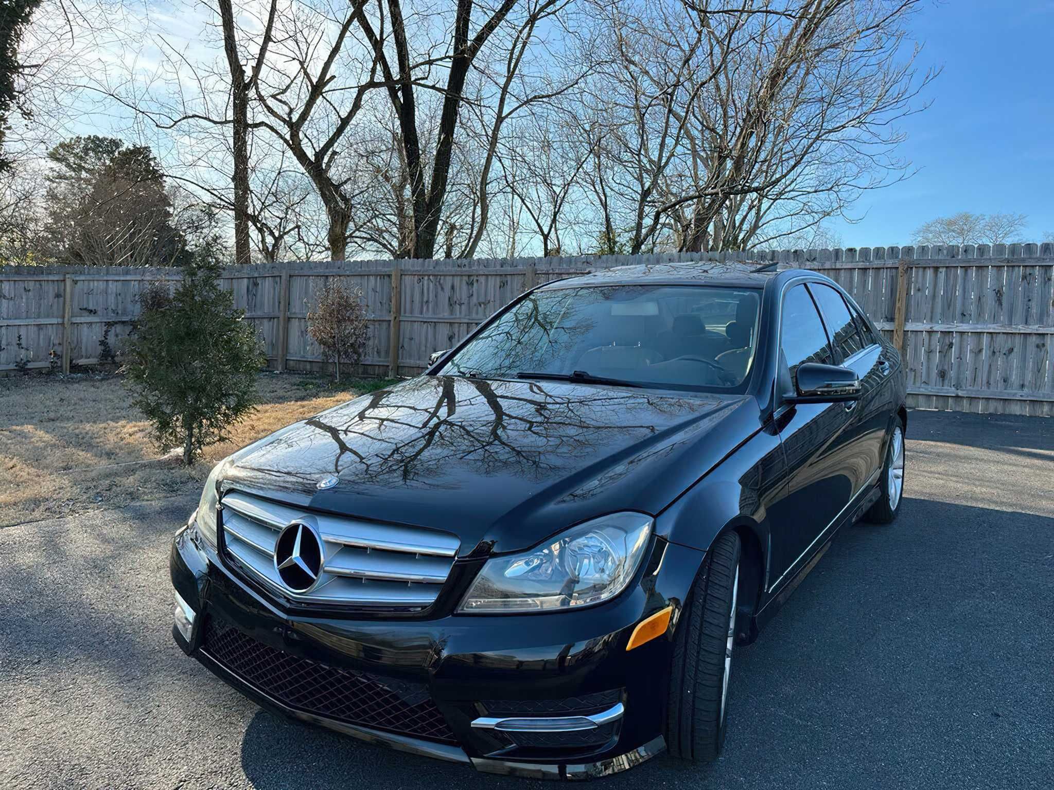 Mercedes-Benz C 300 Luxury 2013