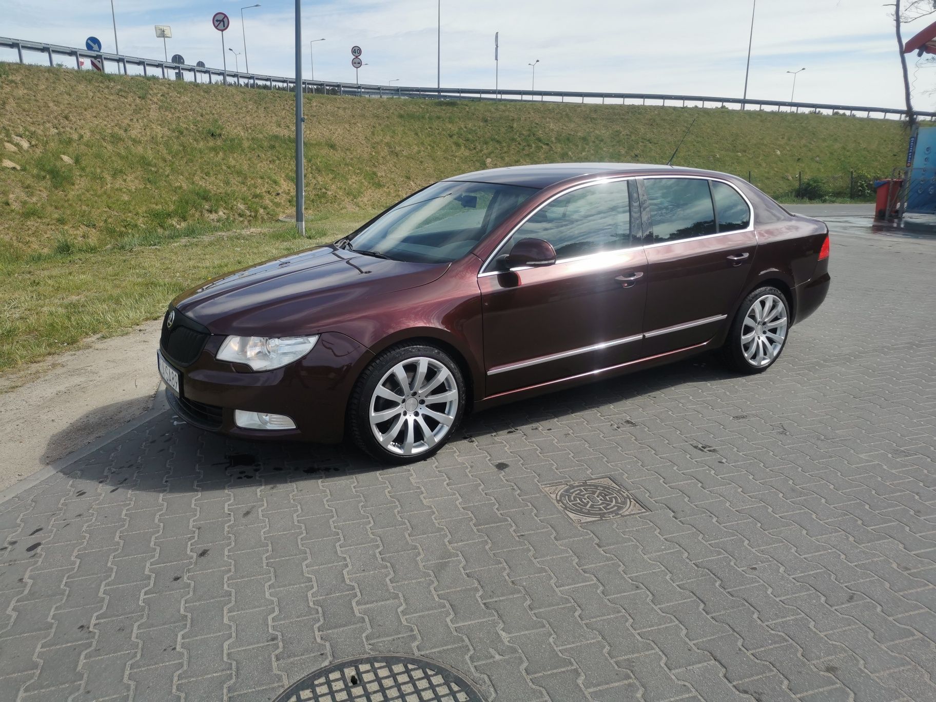 Skoda Superb 1.8 Tsi Super stan. Możliwa zamiana.