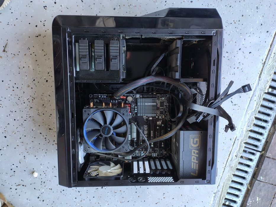 Komputer stacjonarny