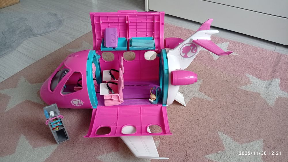 Samolot Barbie bardzo dobry stan +wszystkie akcesoria
