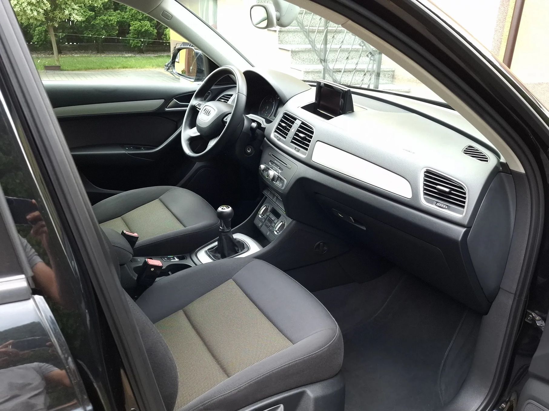 Audi Q3 PREMIUM niski przebieg!! JAK NOWA!!