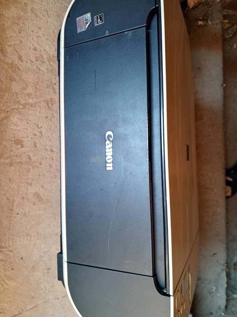 Принтер Canon с цветной печатью МФУ