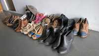 Conjunto de Sapatos de mulher em bom estado