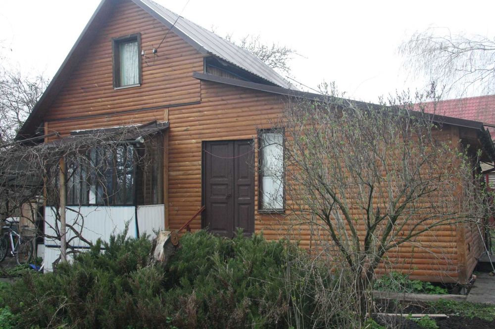 Продаю дім від власника в Обухівському районі, с. Старі Безрадичі.