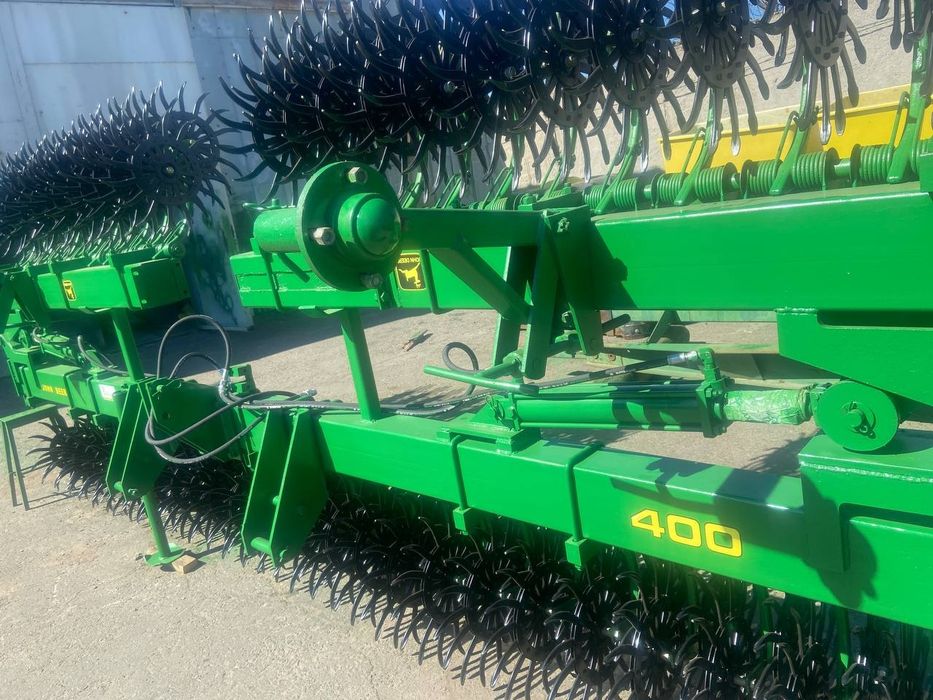 Борона ротаційна John Deere 400  9м.  Гідравлічна В НАЯВНОСТІ