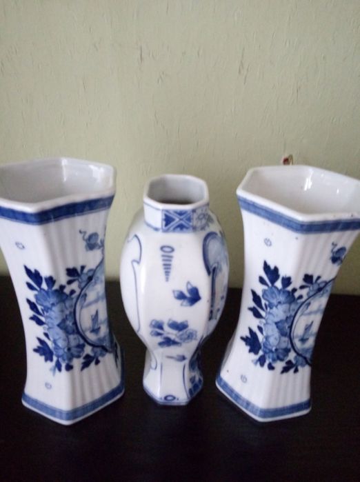 Stara porcelana holenderska delft wazony antyk an
