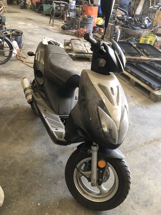 Scooter Skyteam 50cc restauro ou peças