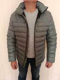 Куртка мужская размер 52 утеплённая с кафюшоном