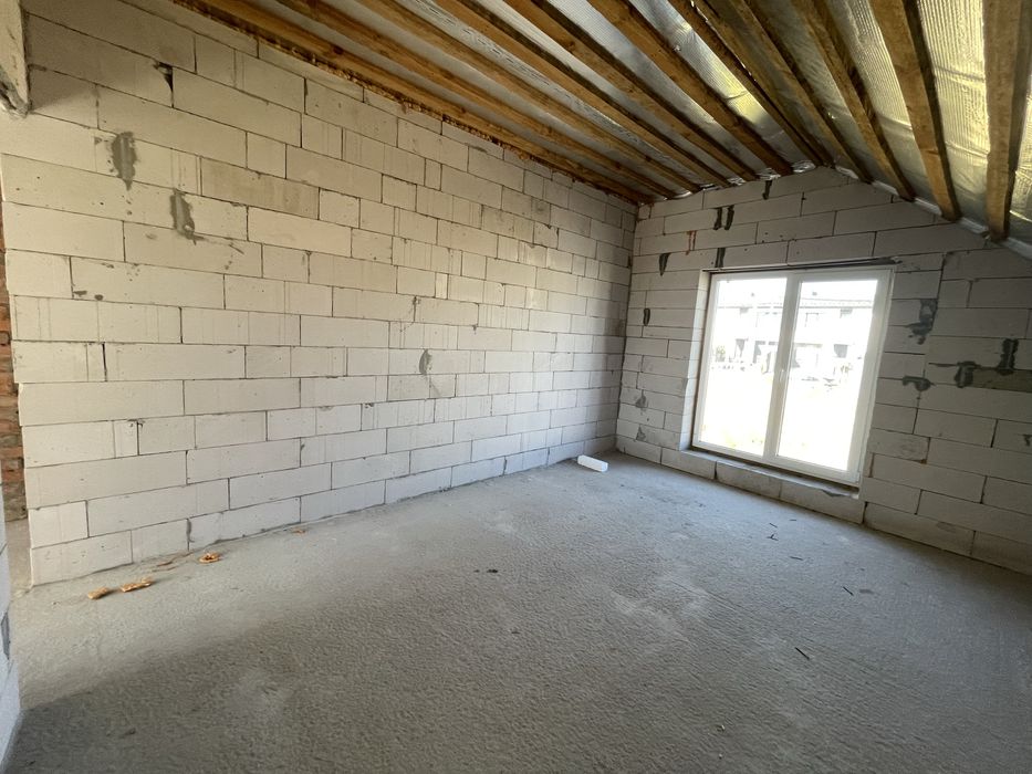 Продам Будинок в місті 10 сот землі Макарова 3-тя поліклініка