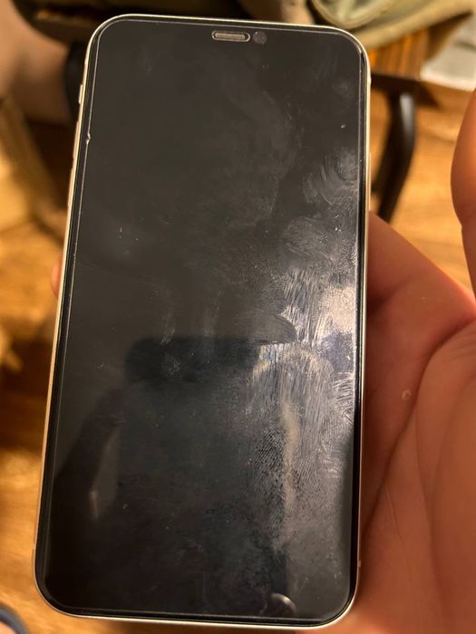 Продам apell 11 на 64 памяті в ідеальному станв