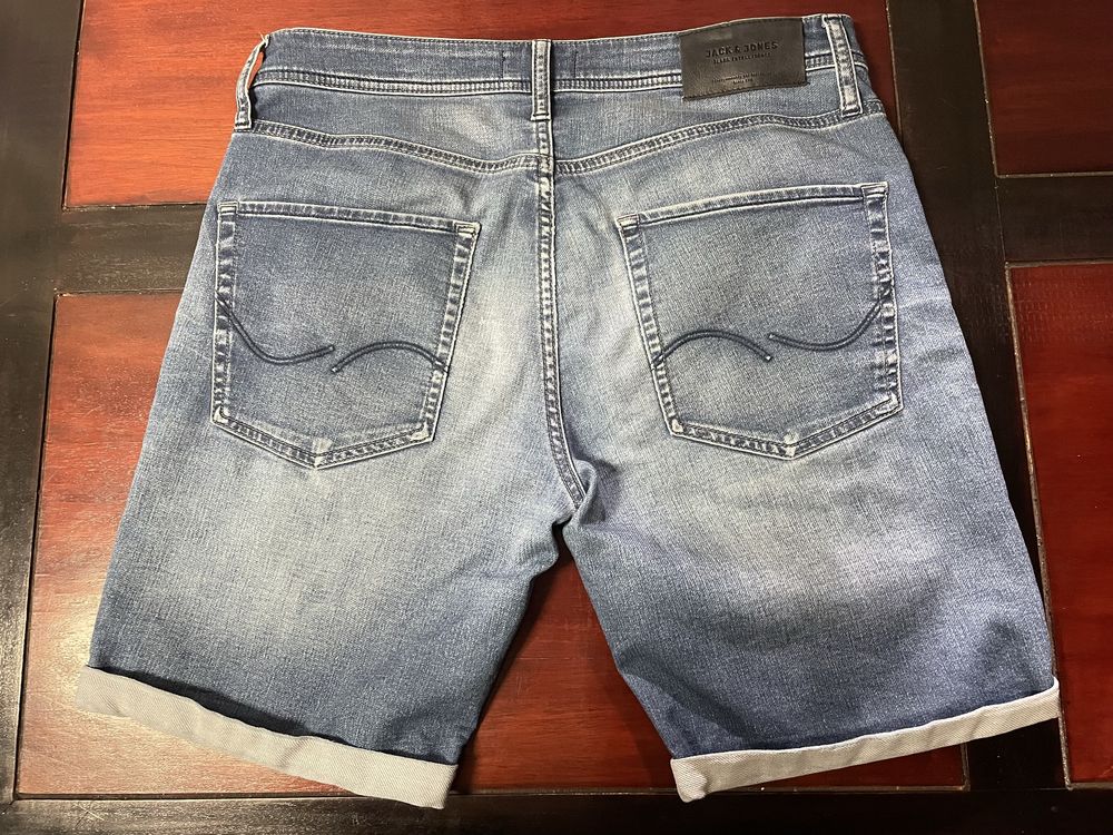 Vendo calções de ganga Jack & Jones