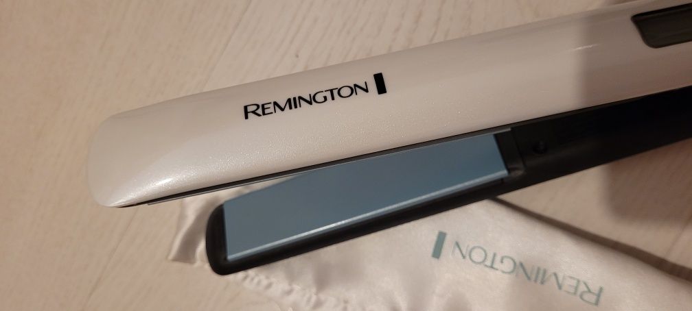 Prostownica REMINGTON Shine Therapy S8500