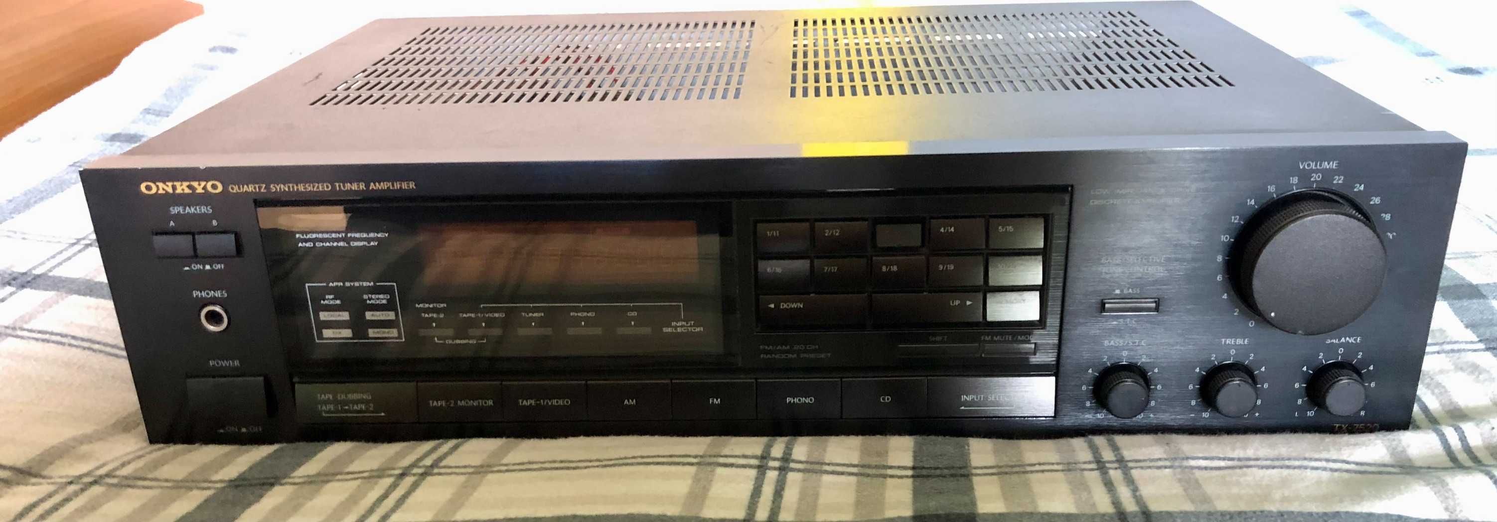 Amplituner Onkyo TX 7520 Quartz Synthesized Tuner Amplifier Japan