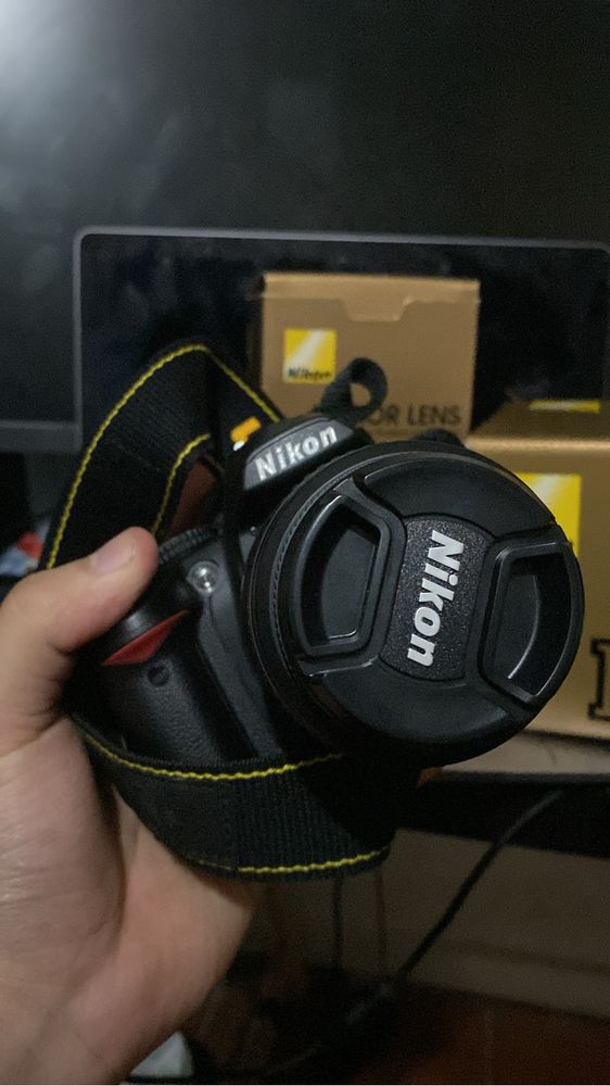 Nikon D3000 como nova