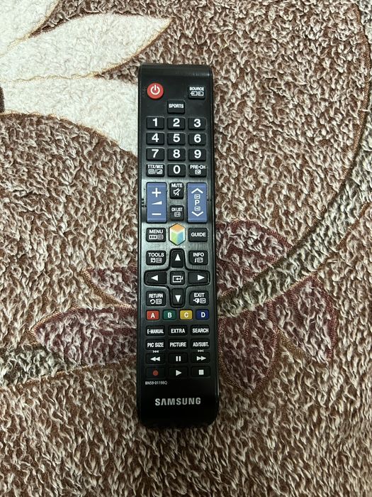 Телевізор Samsung б/у розбитий екран