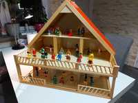 Lundby duzy drewniany piętrowy domek dla lalek
