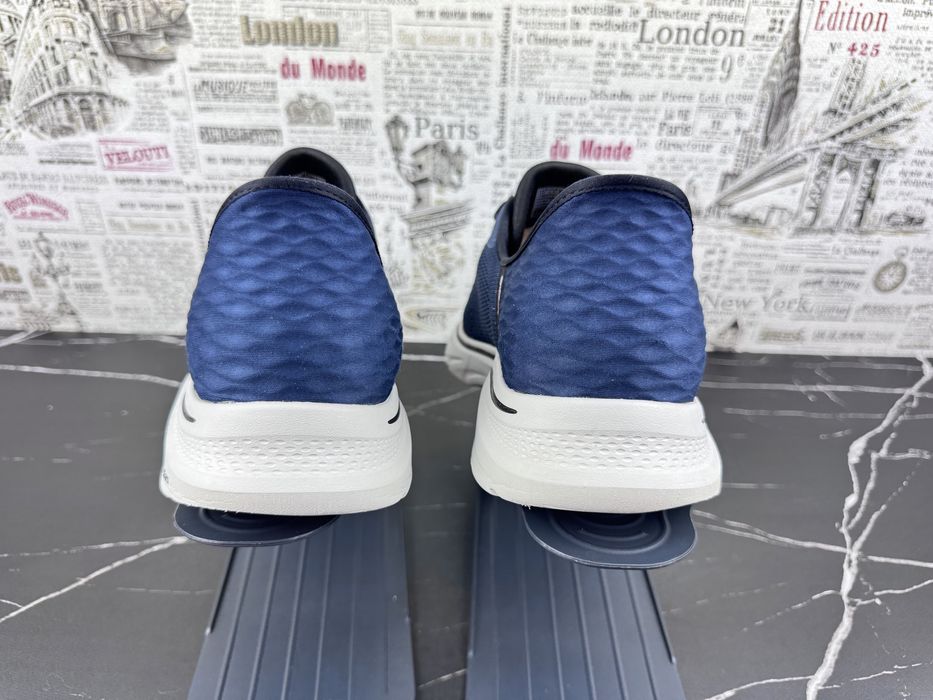 Кросівки Skechers Gowalk 7 / Розмір 45.5 Взуття