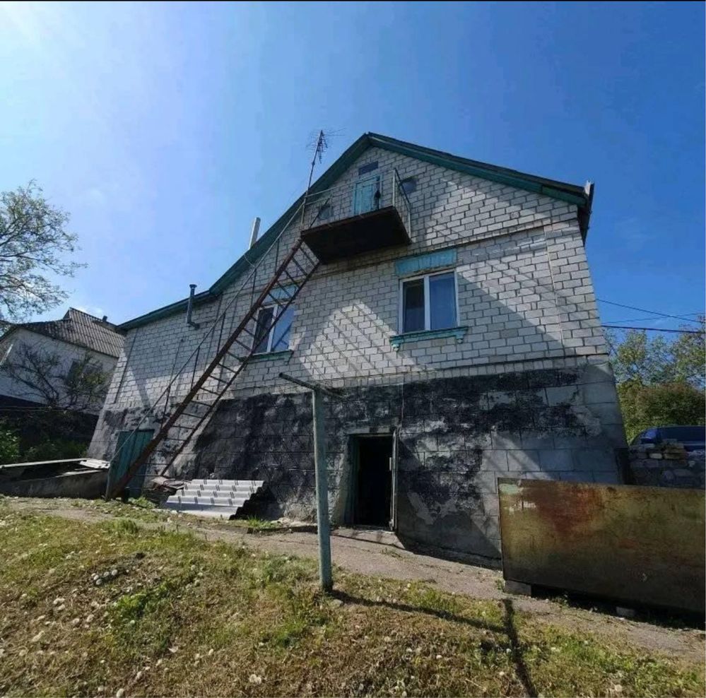 Продаж будинку в Таращі