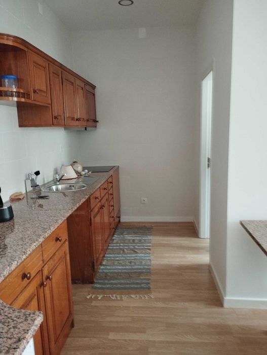 Alugo apartamento T1 em Cesar Oliveira de Azeméis