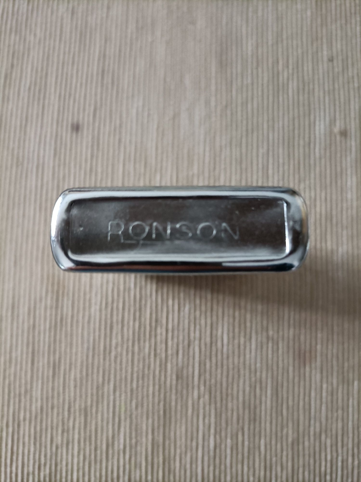 Isqueiros Ronson e Zippo - Marlboro - John Player Special