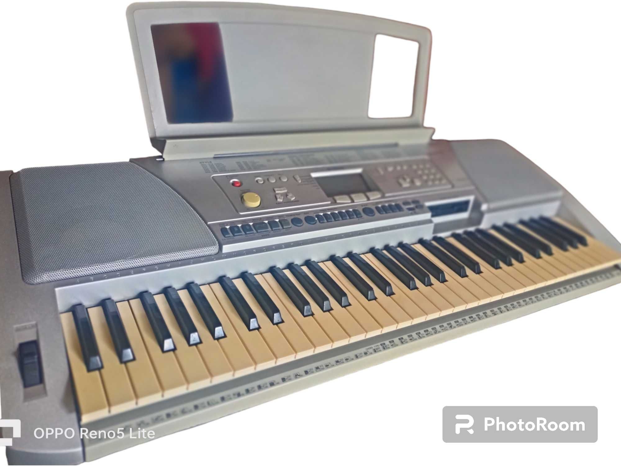 Продаю Синтезатор YAMAHA PSR-450