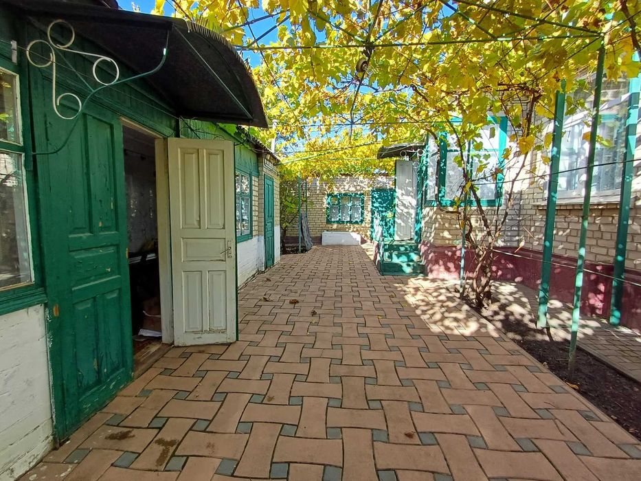 Продам дом в пгт Доброслав