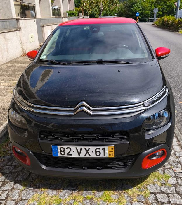 Citroen C3 preto/vermelho