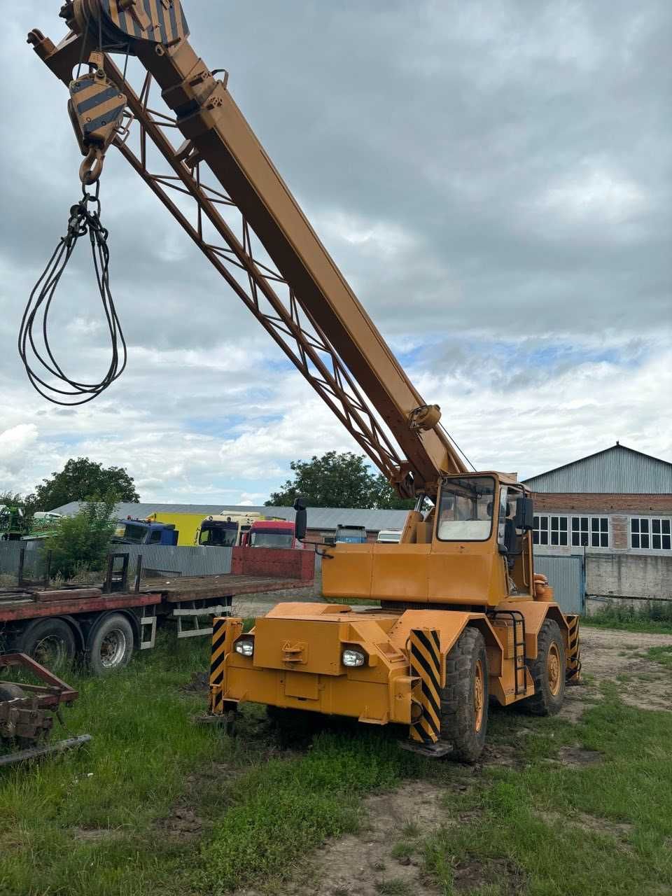 Авокран Grove RT515 25 ton