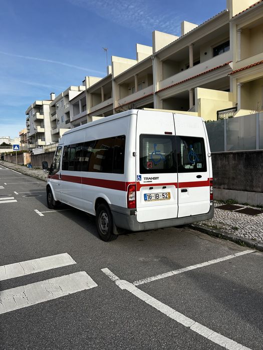 Ford Transit 9 lugares