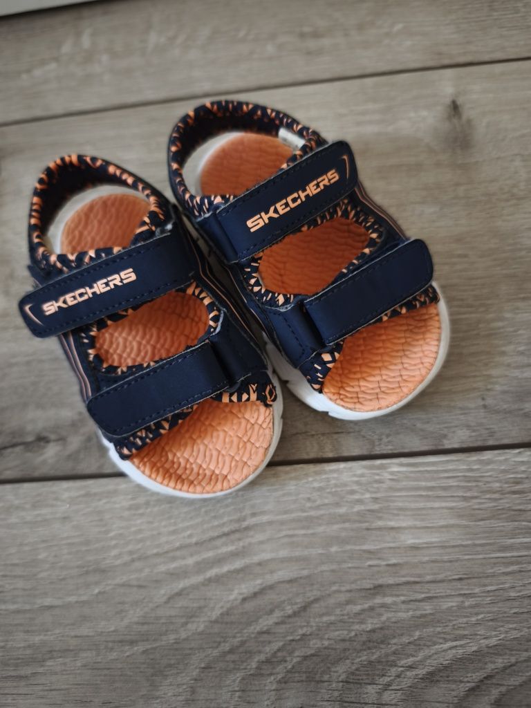 Босоніжки сандалії на липучці для хлопчика Skechers 21розмір