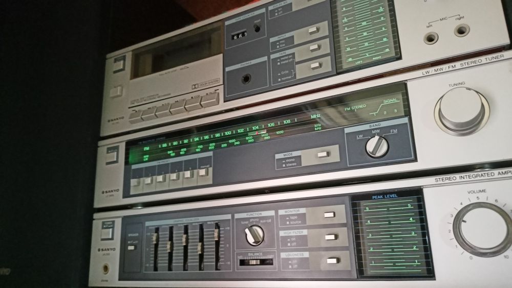 Wieża sanyo sprawna